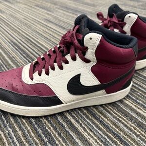 Size 8 Men’s Nike Maroon and White High-Top Sneakers